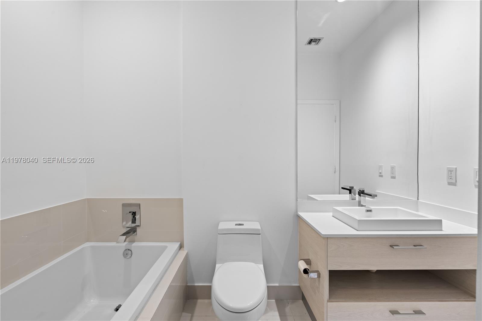 45 SW 9 Street #4706, Miami FL 33130
