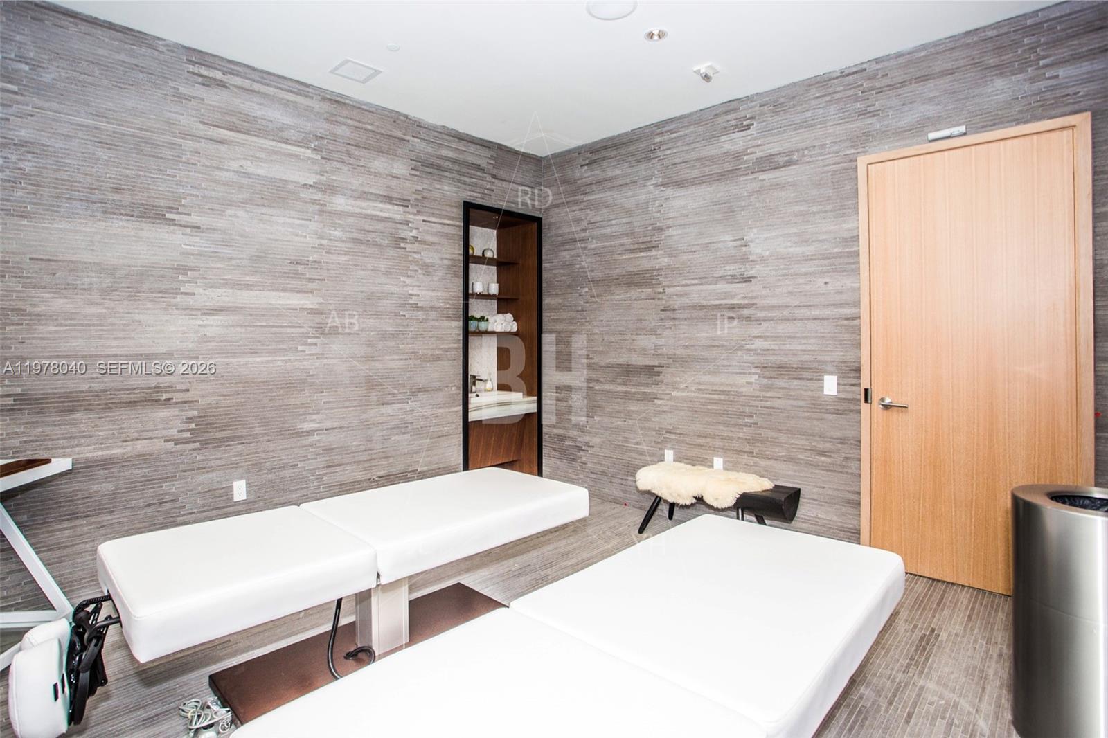 45 SW 9 Street #4706, Miami FL 33130