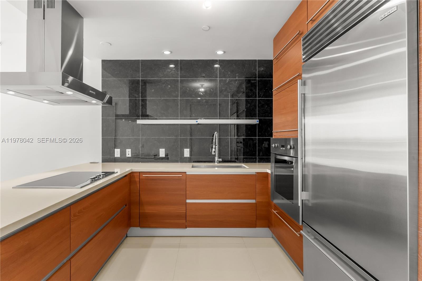 1100 Biscayne Blvd #3404, Miami FL 33132