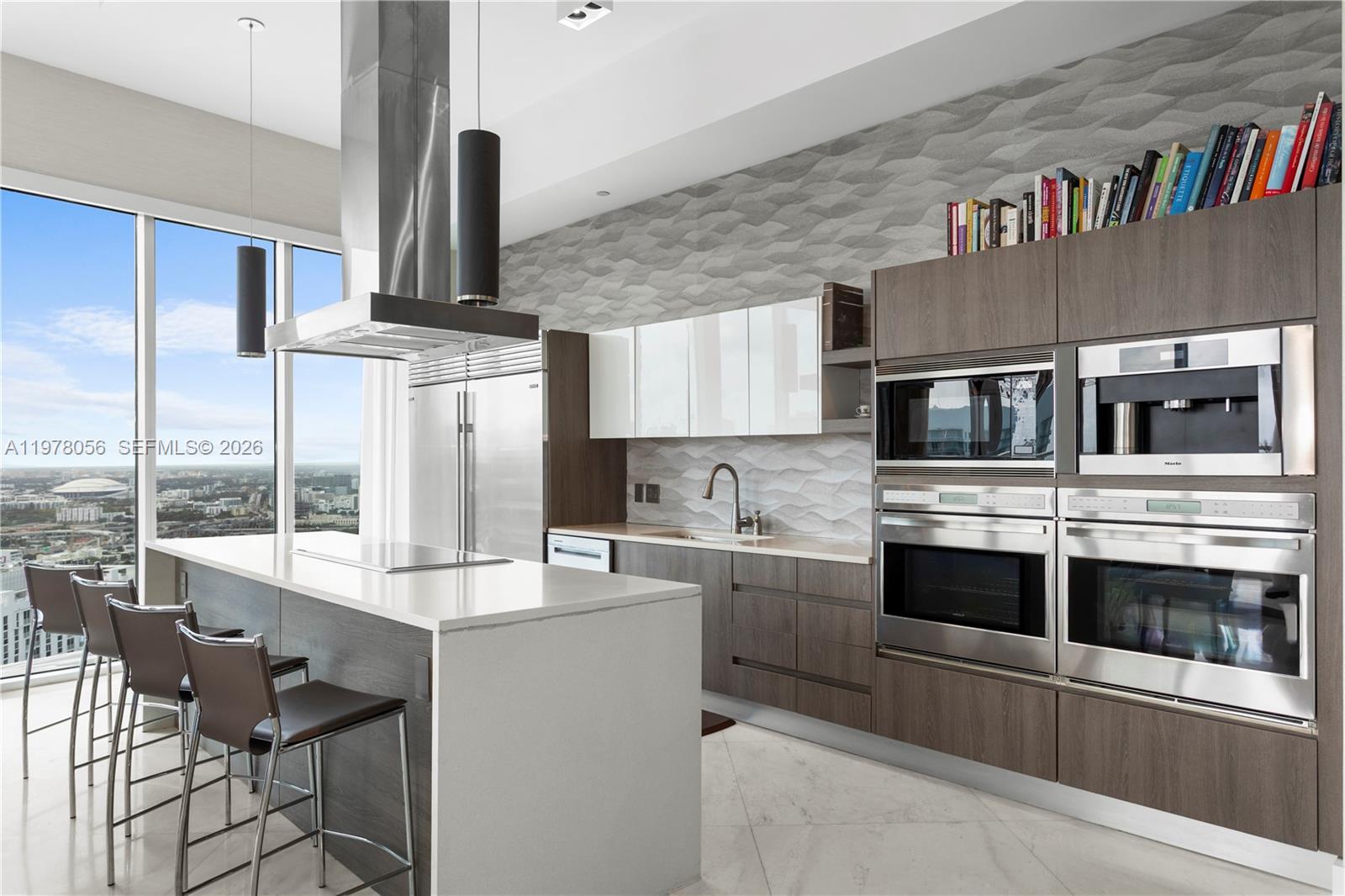 2020 N Bayshore Dr #PH 4702, Miami FL 33137