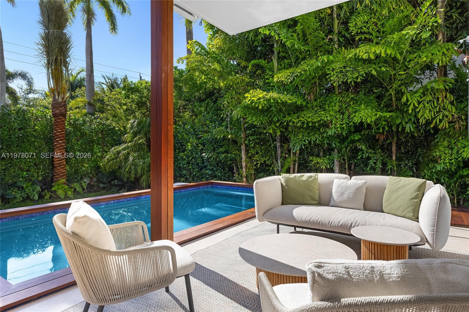 5701 N Bay Rd, Miami Beach FL 33140