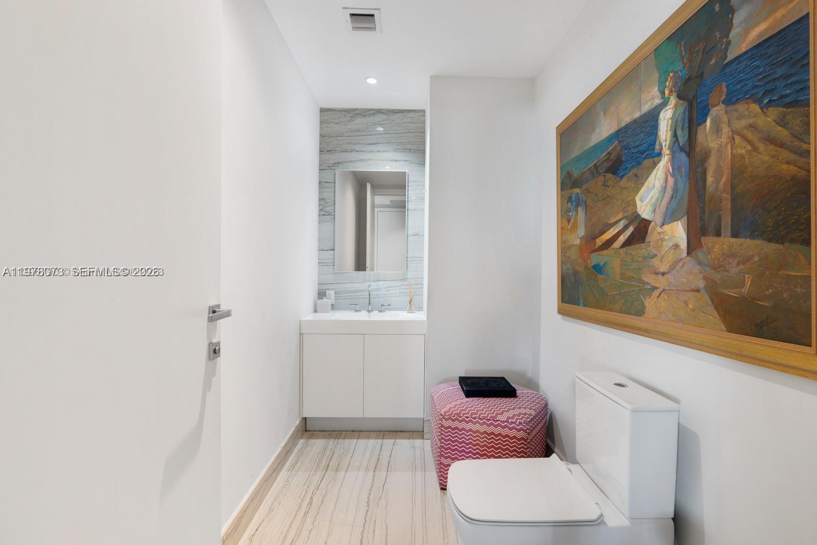 8701 Collins Ave #404, Miami Beach FL 33154