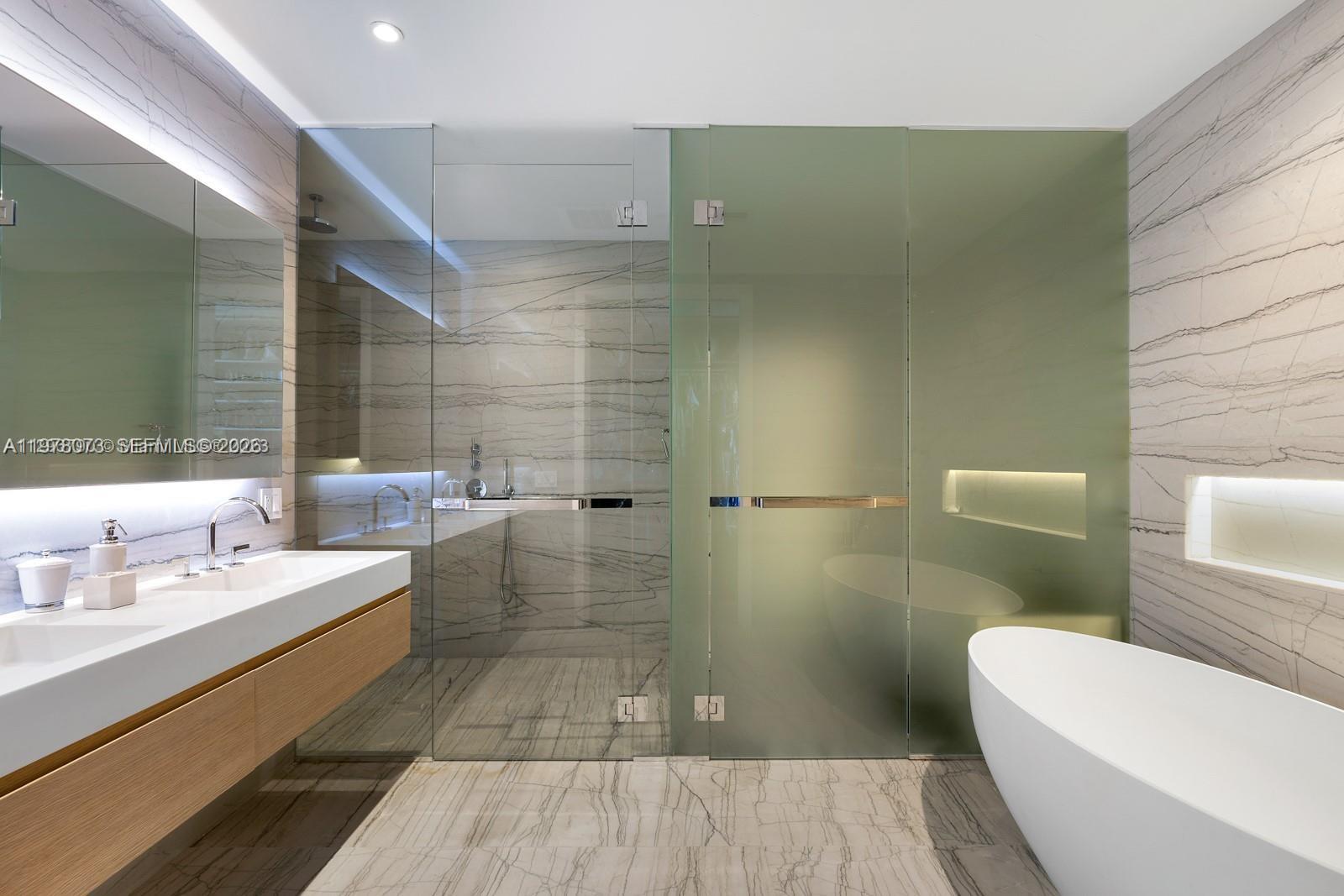 8701 Collins Ave #404, Miami Beach FL 33154