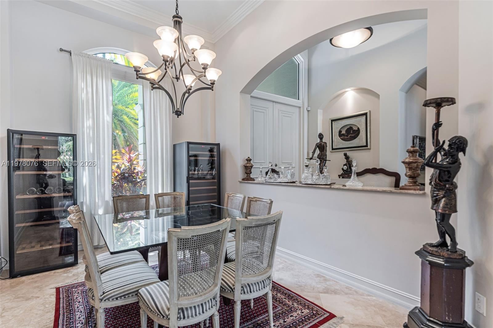 10221 Blue Palm St, Plantation FL 33324