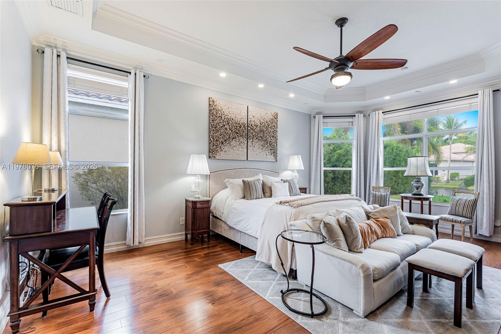 10221 Blue Palm St, Plantation FL 33324