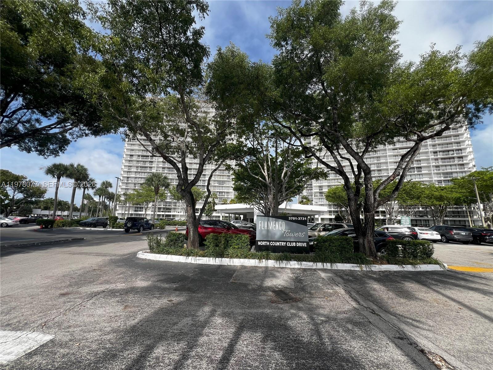 3701 N Country Club Dr #201, Aventura FL 33180