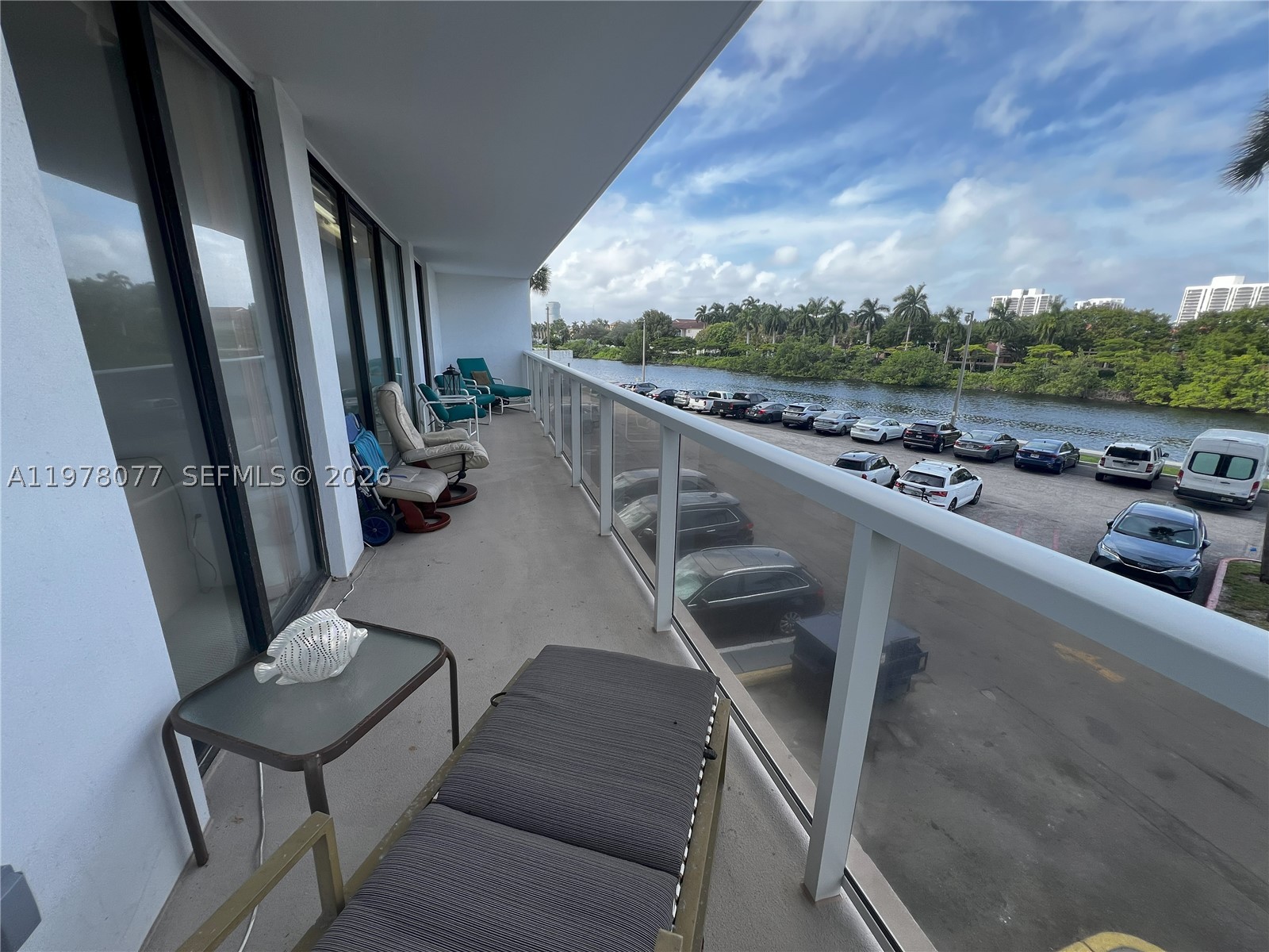 3701 N Country Club Dr #201, Aventura FL 33180