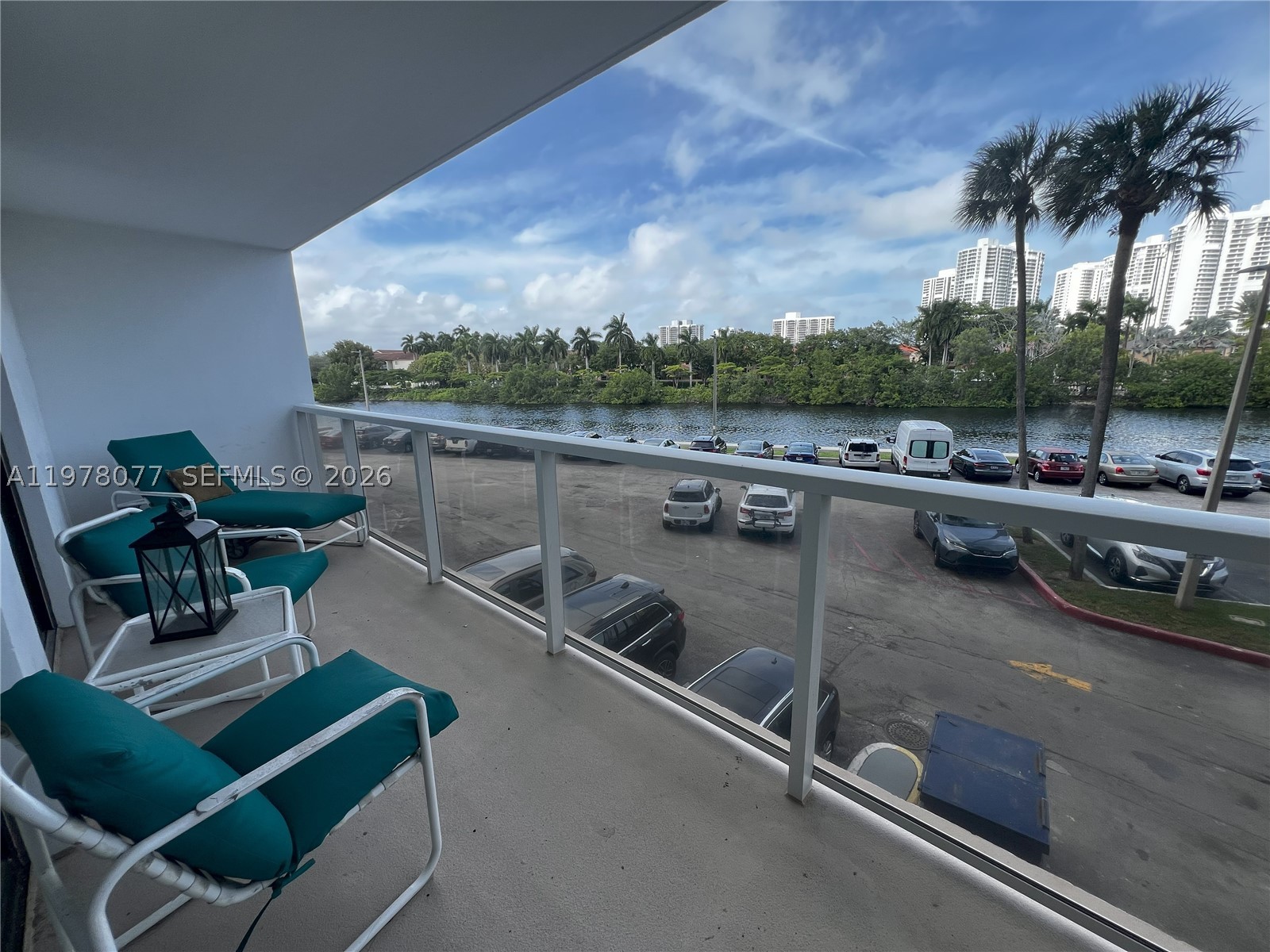 3701 N Country Club Dr #201, Aventura FL 33180