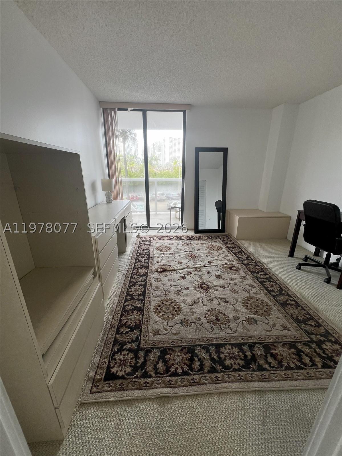 3701 N Country Club Dr #201, Aventura FL 33180