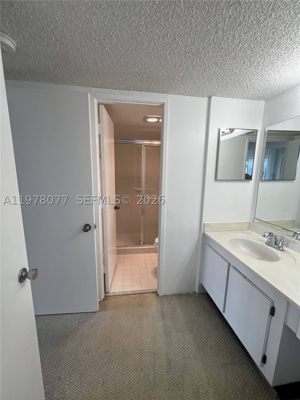 3701 N Country Club Dr #201, Aventura FL 33180