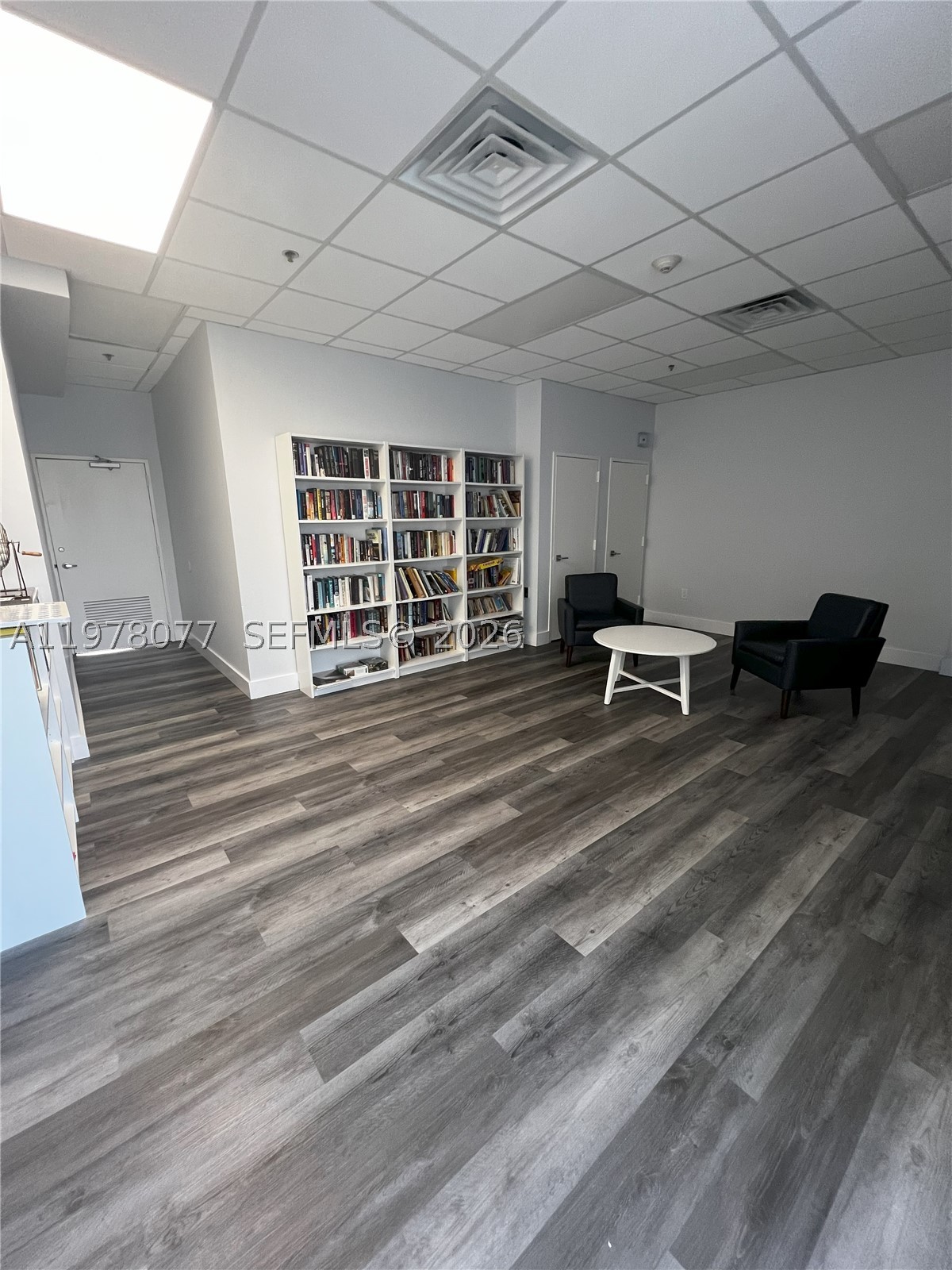 3701 N Country Club Dr #201, Aventura FL 33180