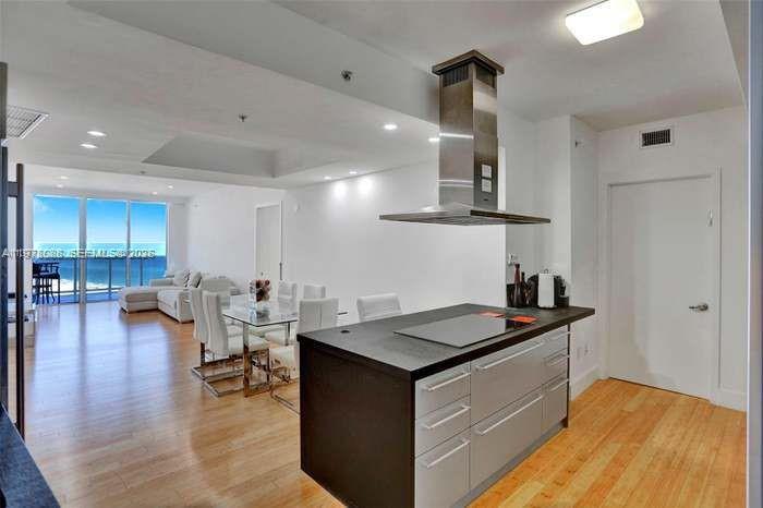18201 Collins Ave #1202, Sunny Isles Beach FL 33160