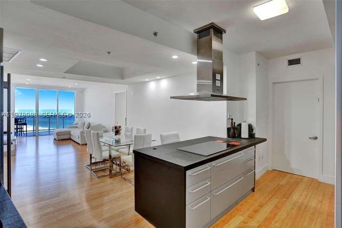 18201 Collins Ave #1202, Sunny Isles Beach FL 33160