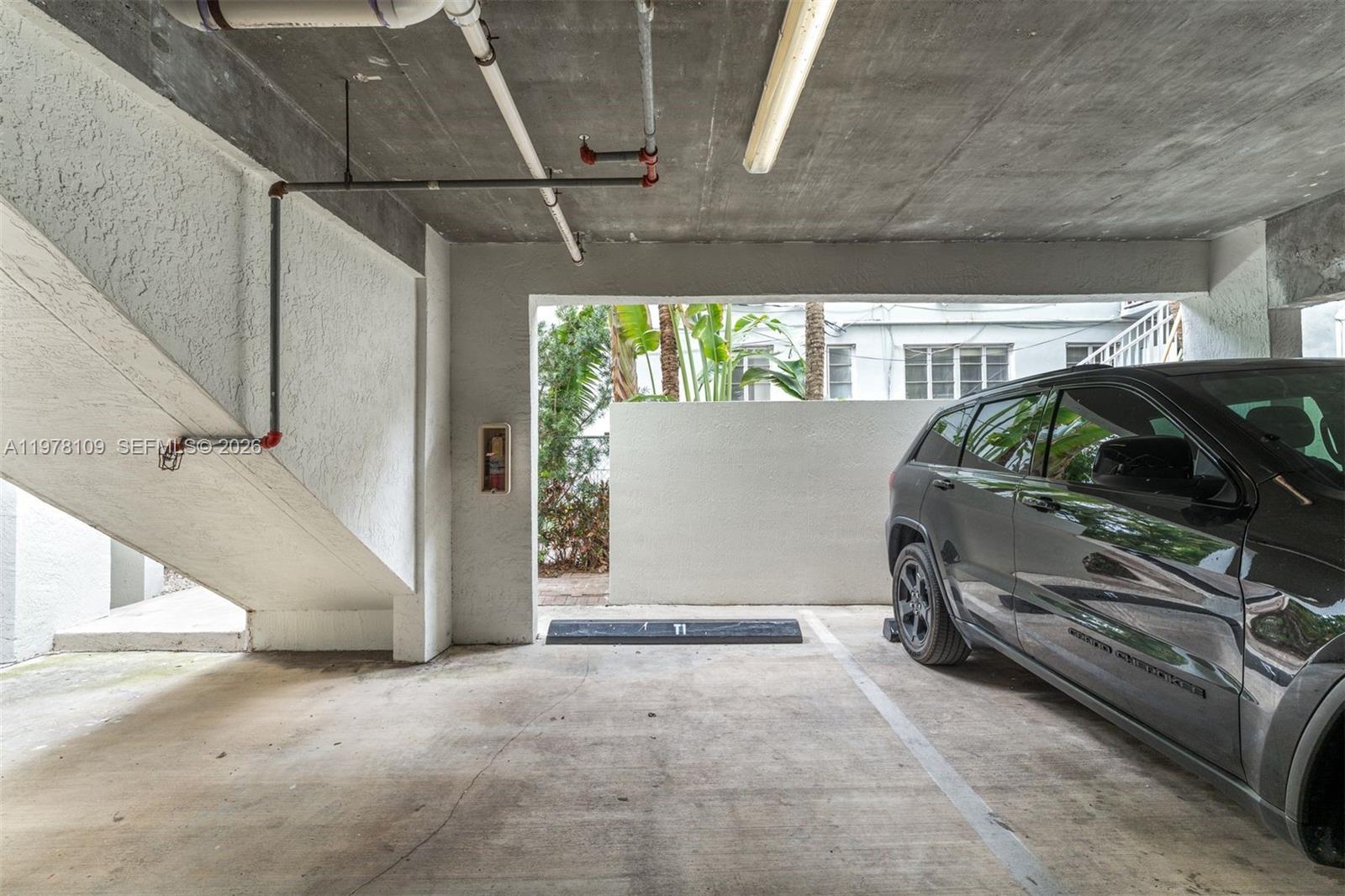 630 85th St #205, Miami Beach FL 33141