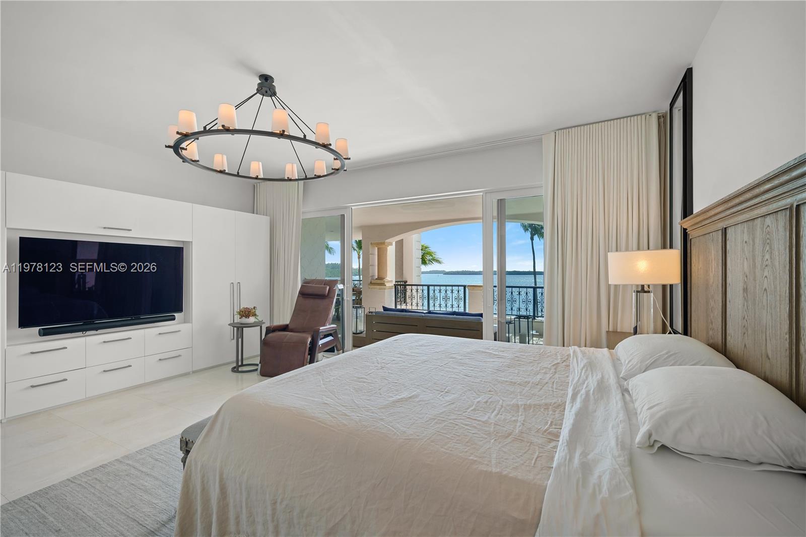 5222 Fisher Island Dr #5222, Fisher Island FL 33109
