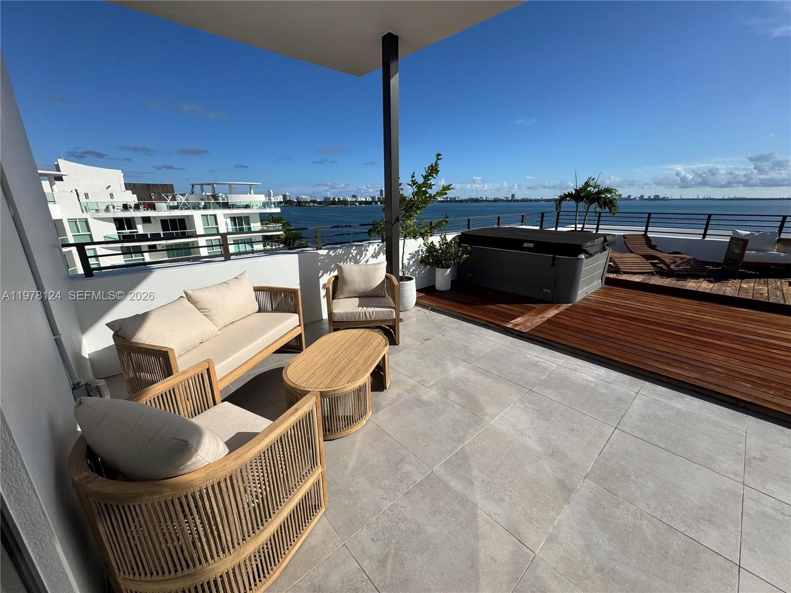 1930 Bay Dr #4, Miami Beach FL 33141