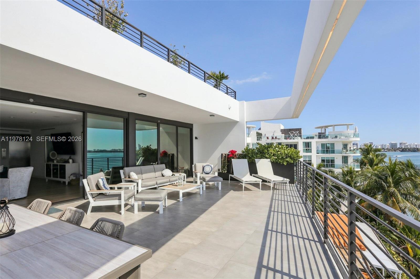 1930 Bay Dr #4, Miami Beach FL 33141