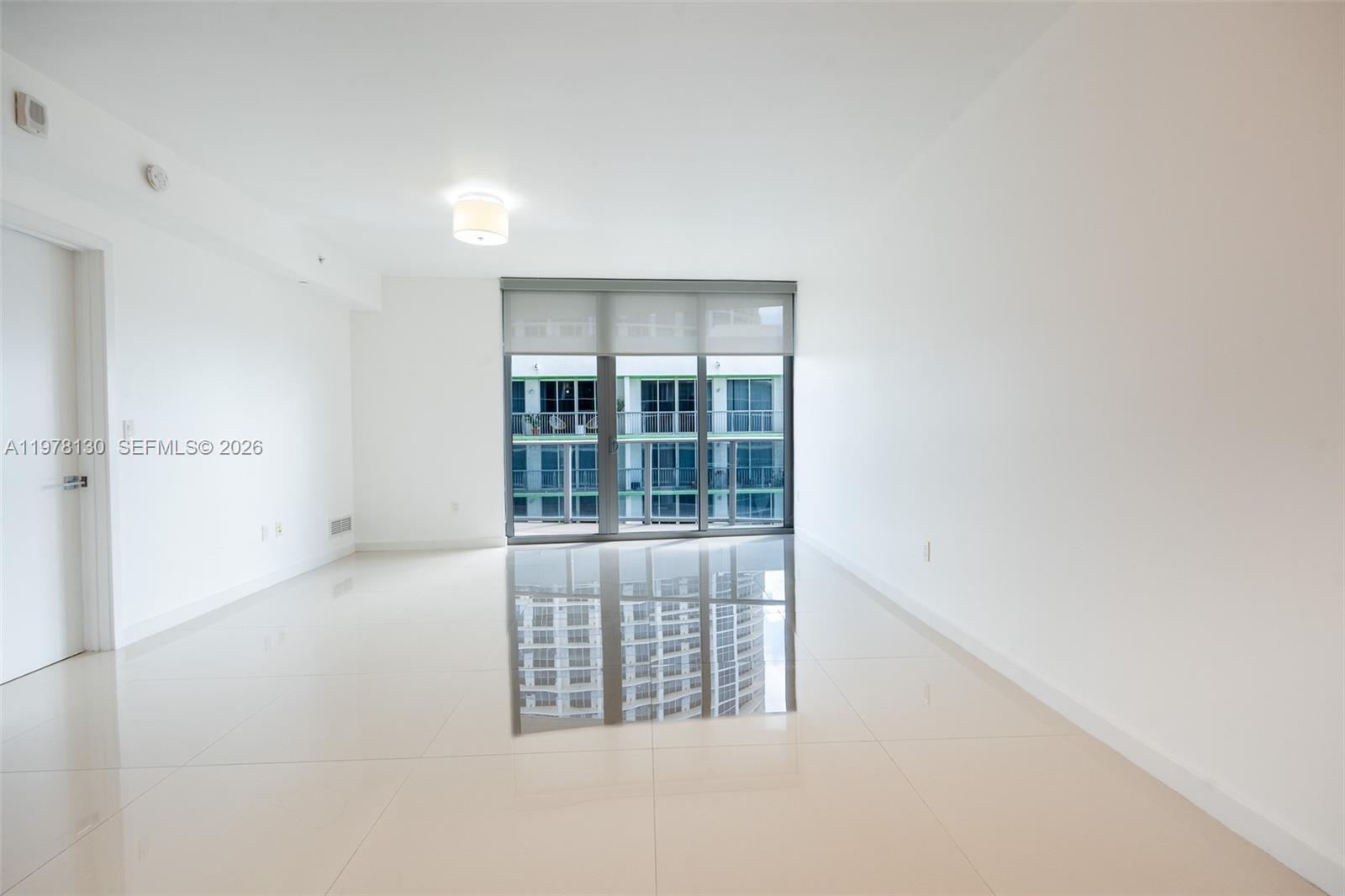 488 NE 18th St #3302, Miami FL 33132
