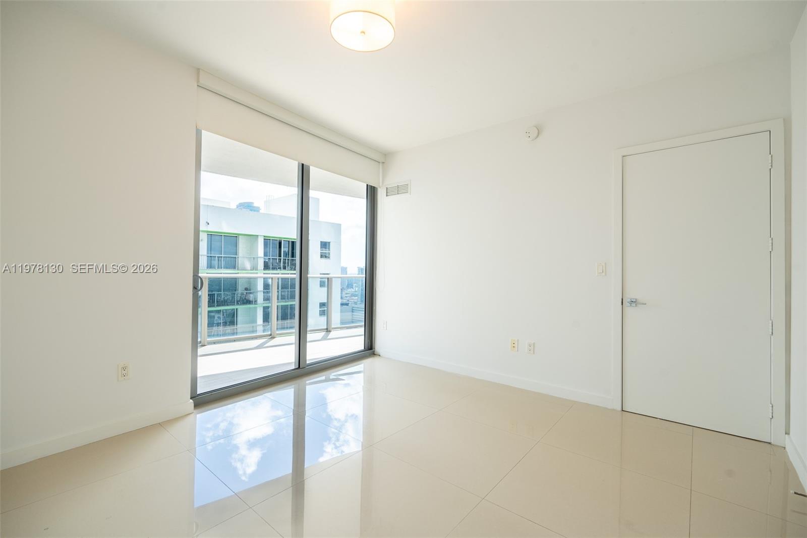488 NE 18th St #3302, Miami FL 33132
