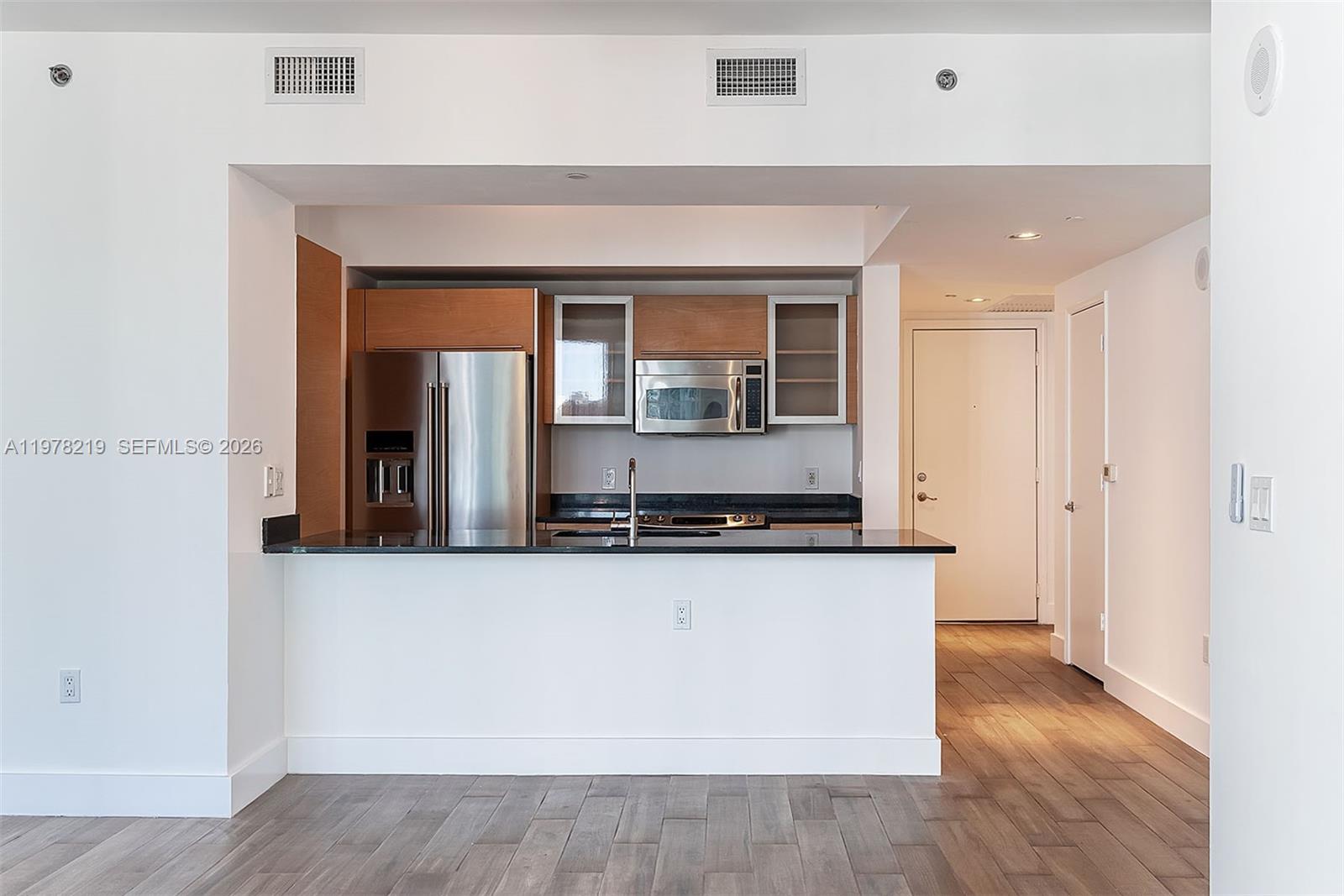 951 Brickell Ave #1711, Miami FL 33131