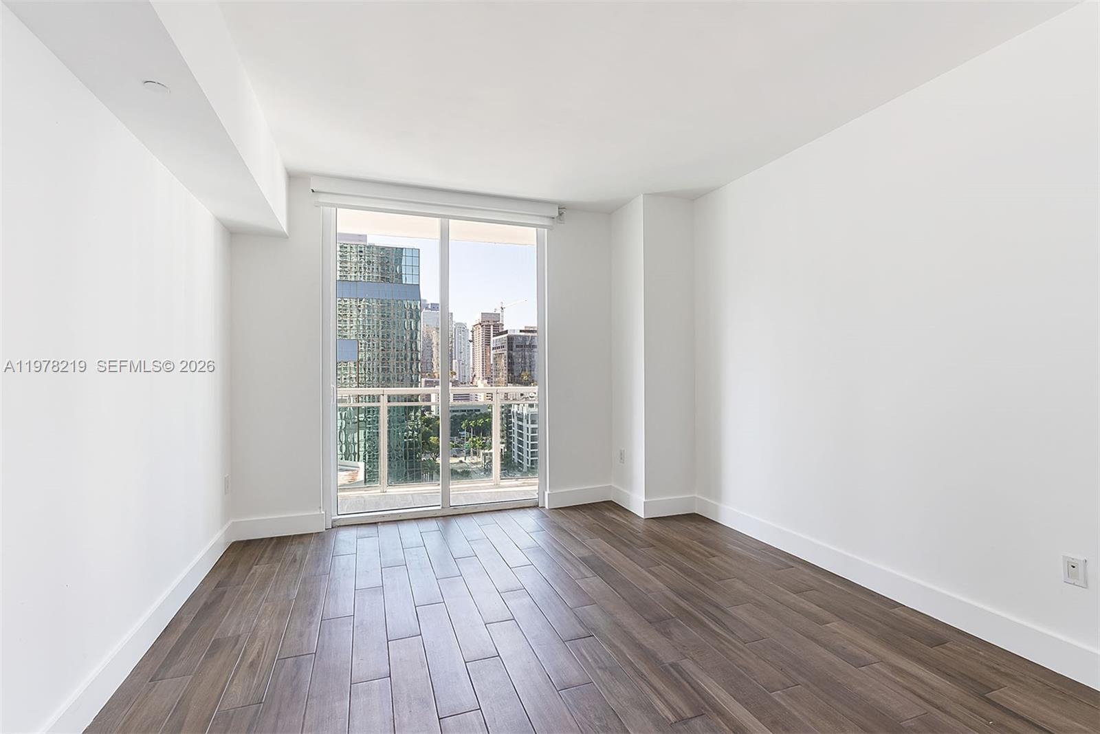 951 Brickell Ave #1711, Miami FL 33131