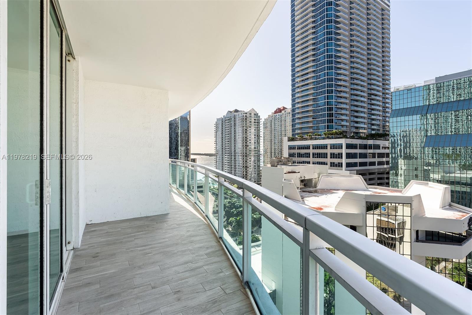 951 Brickell Ave #1711, Miami FL 33131
