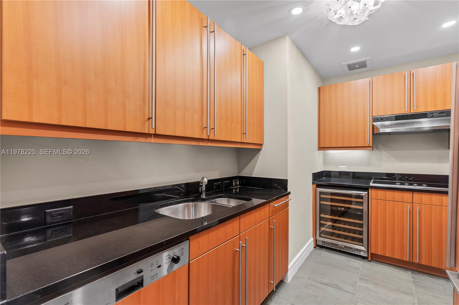 1425 Brickell Ave #44D, Miami FL 33131