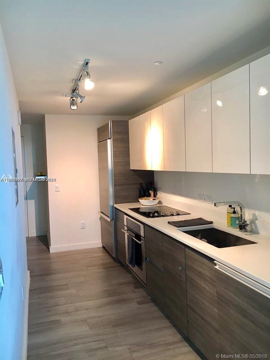 1100 S Miami Ave #1005, Miami FL 33130