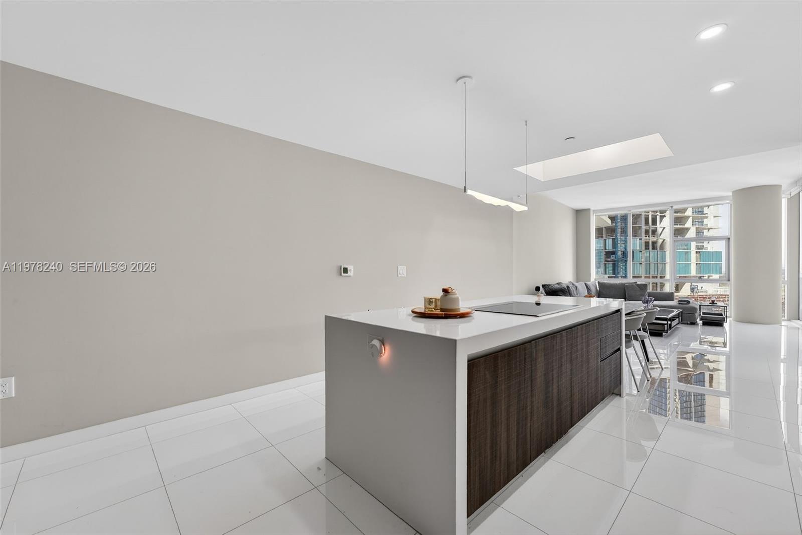 851 NE 1st Ave #1101, Miami FL 33132