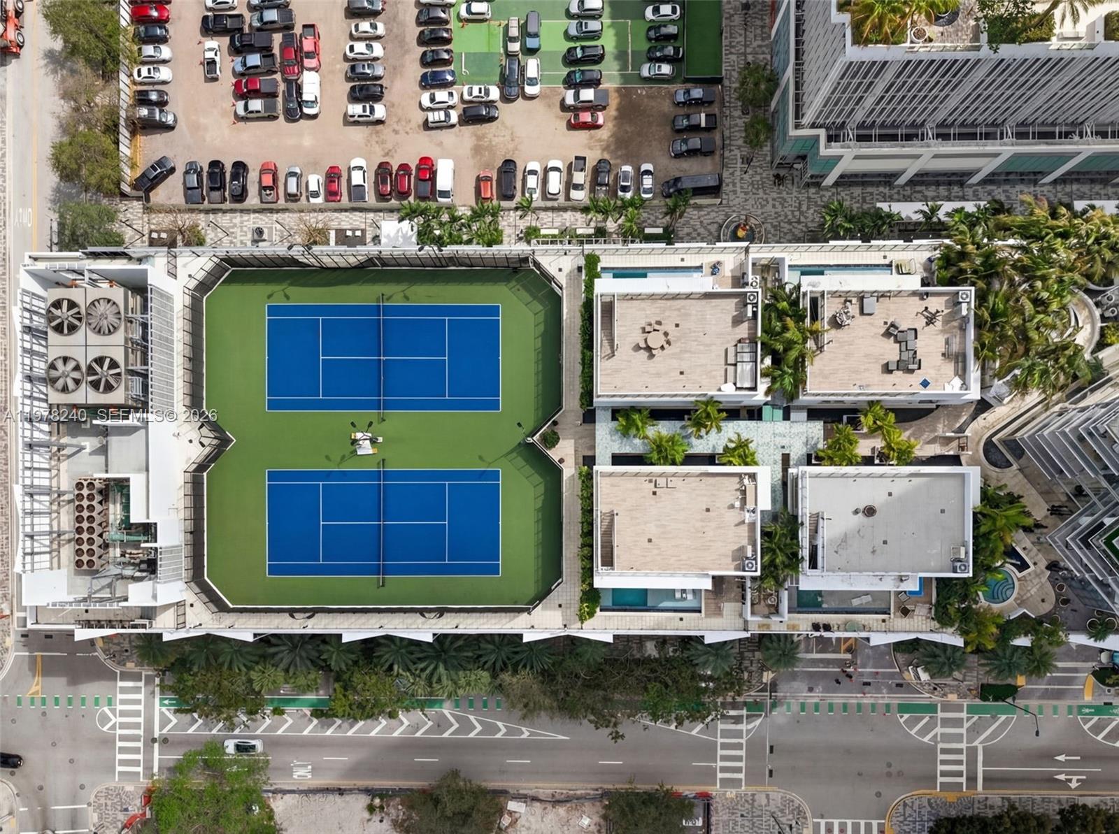 851 NE 1st Ave #1101, Miami FL 33132