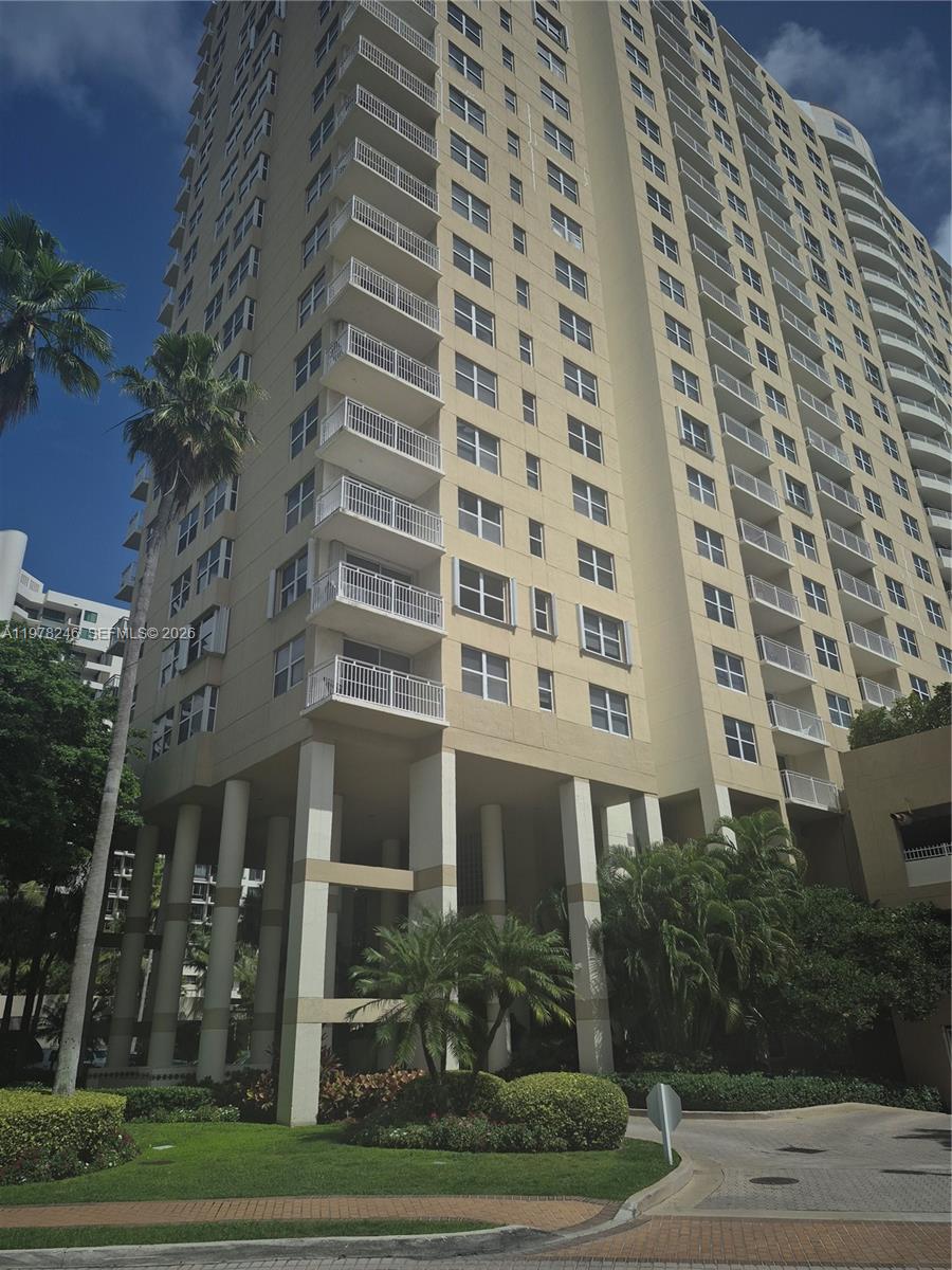 770 Claughton Island Dr #2007, Miami FL 33131