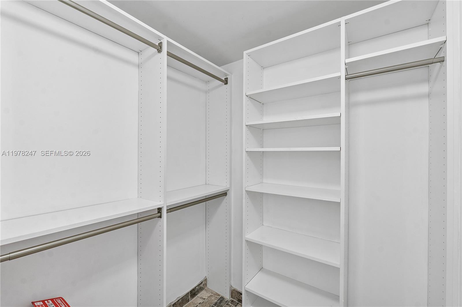 60 SW 13th St #1921, Miami FL 33130