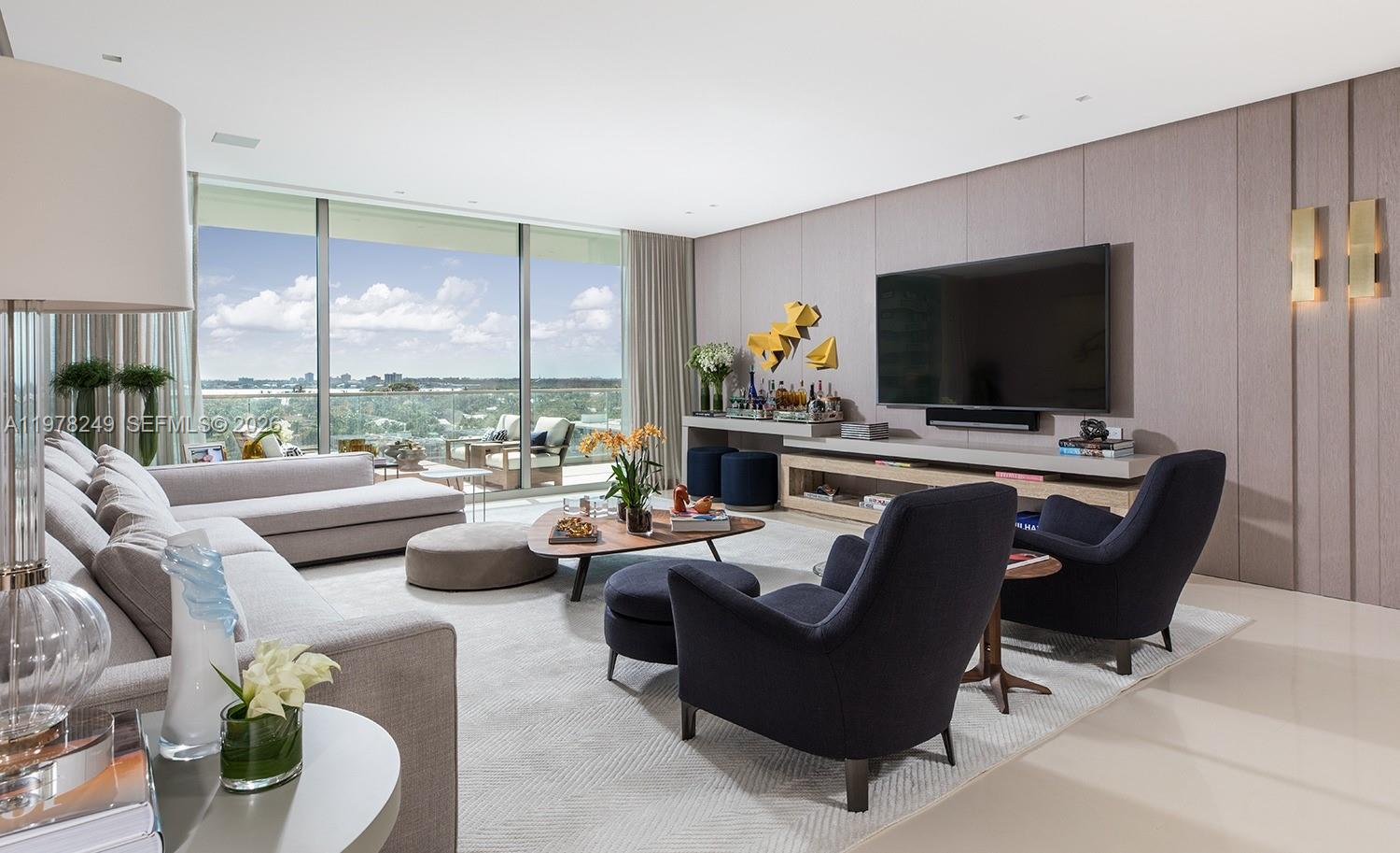 10201 Collins Ave #707, Bal Harbour FL 33154