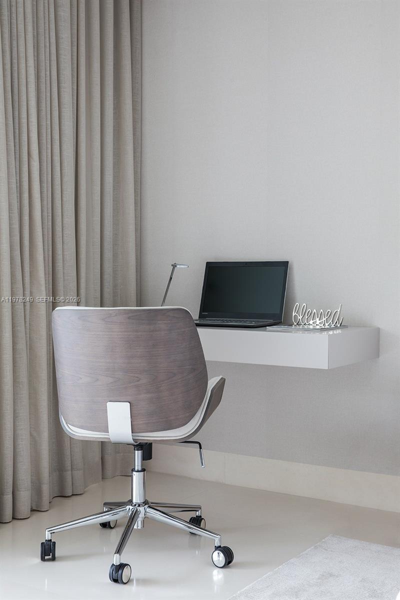 10201 Collins Ave #707, Bal Harbour FL 33154