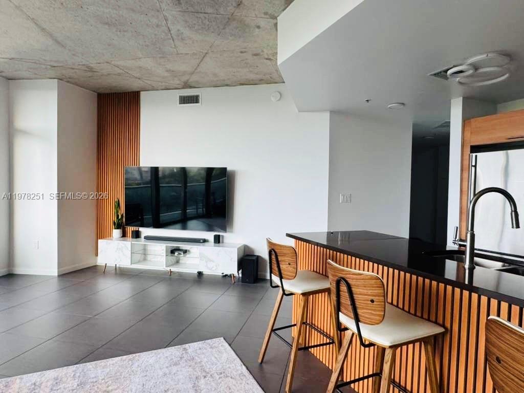 3301 NE 1st Ave #M0405, Miami FL 33137