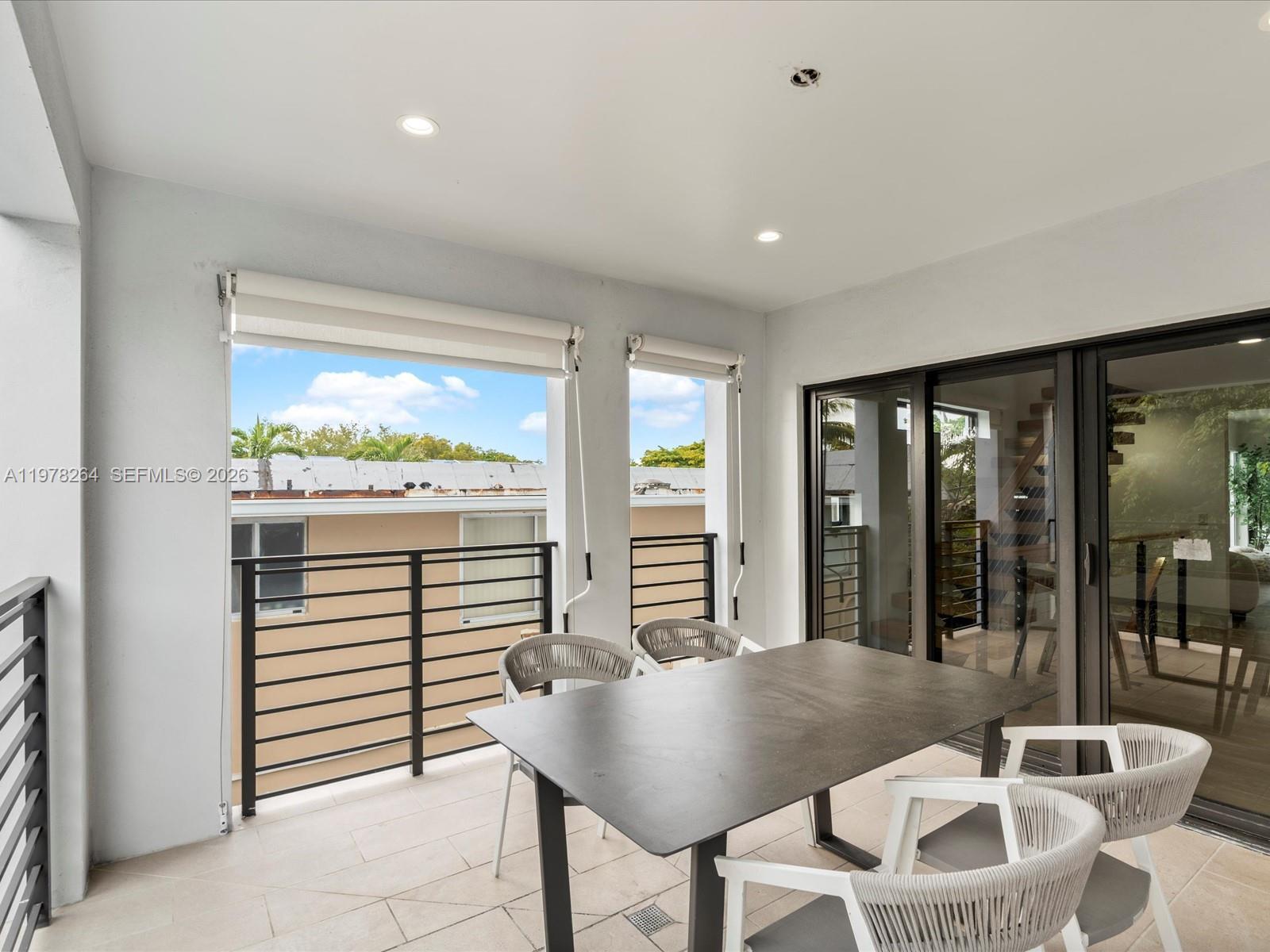 1134 71st St #3, Miami Beach FL 33141