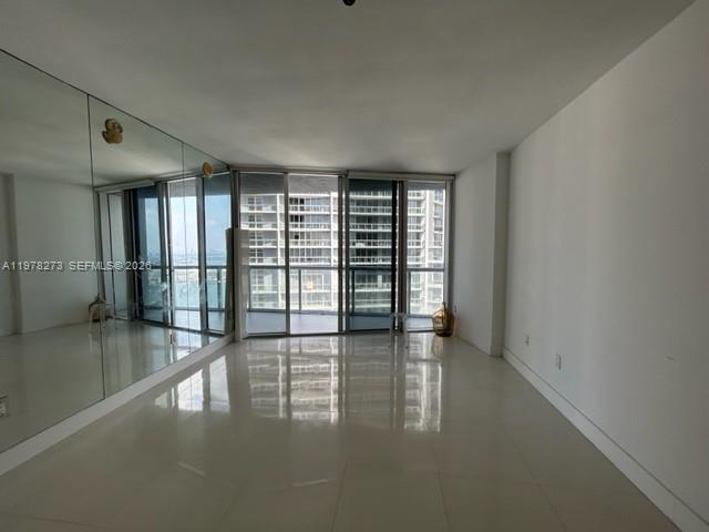495 Brickell Ave #4306, Miami FL 33131