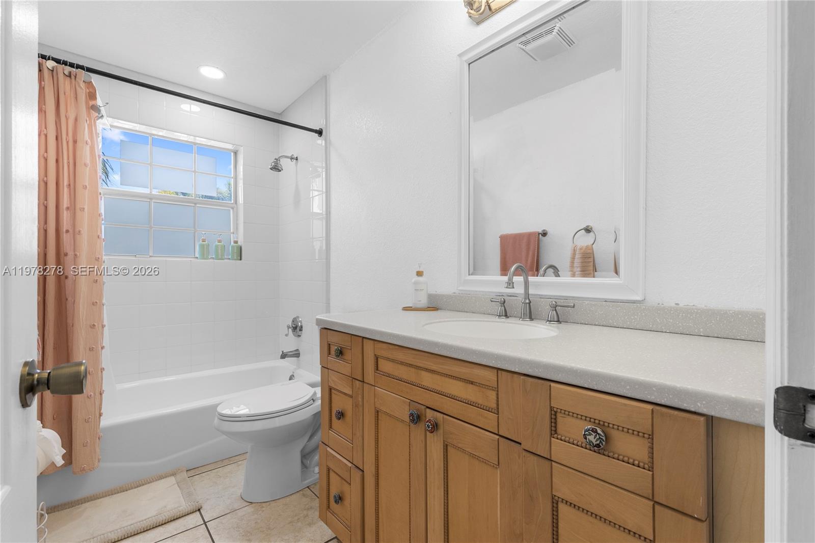 809 SE 14th Dr, Deerfield Beach FL 33441