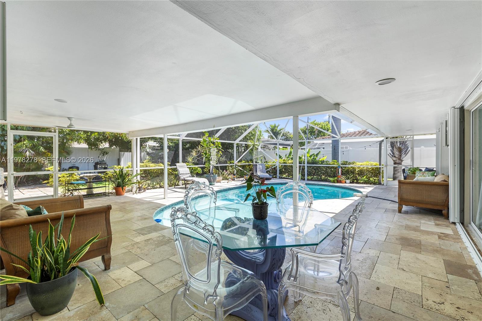 809 SE 14th Dr, Deerfield Beach FL 33441