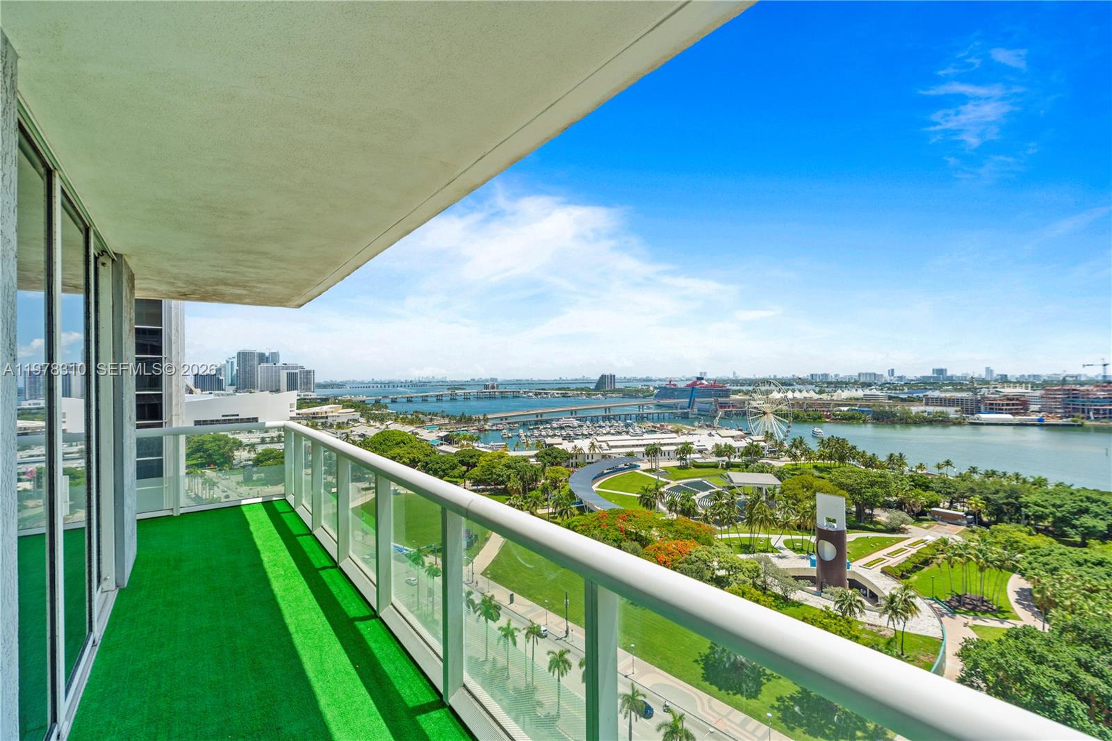 50 Biscayne Blvd #1902, Miami FL 33132