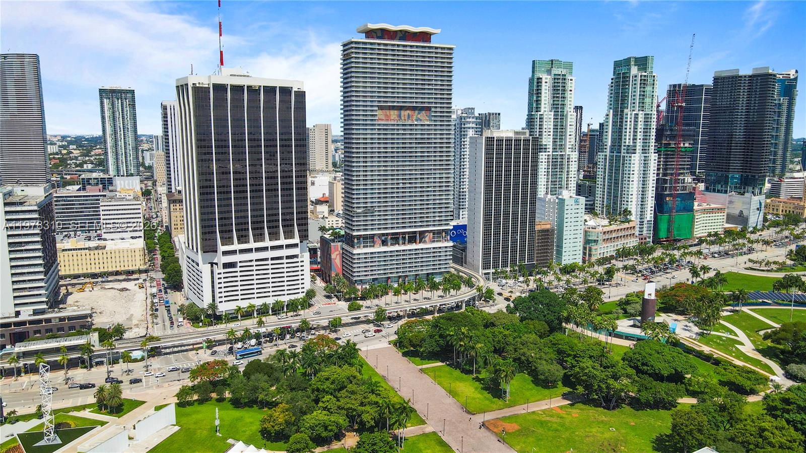 50 Biscayne Blvd #1902, Miami FL 33132