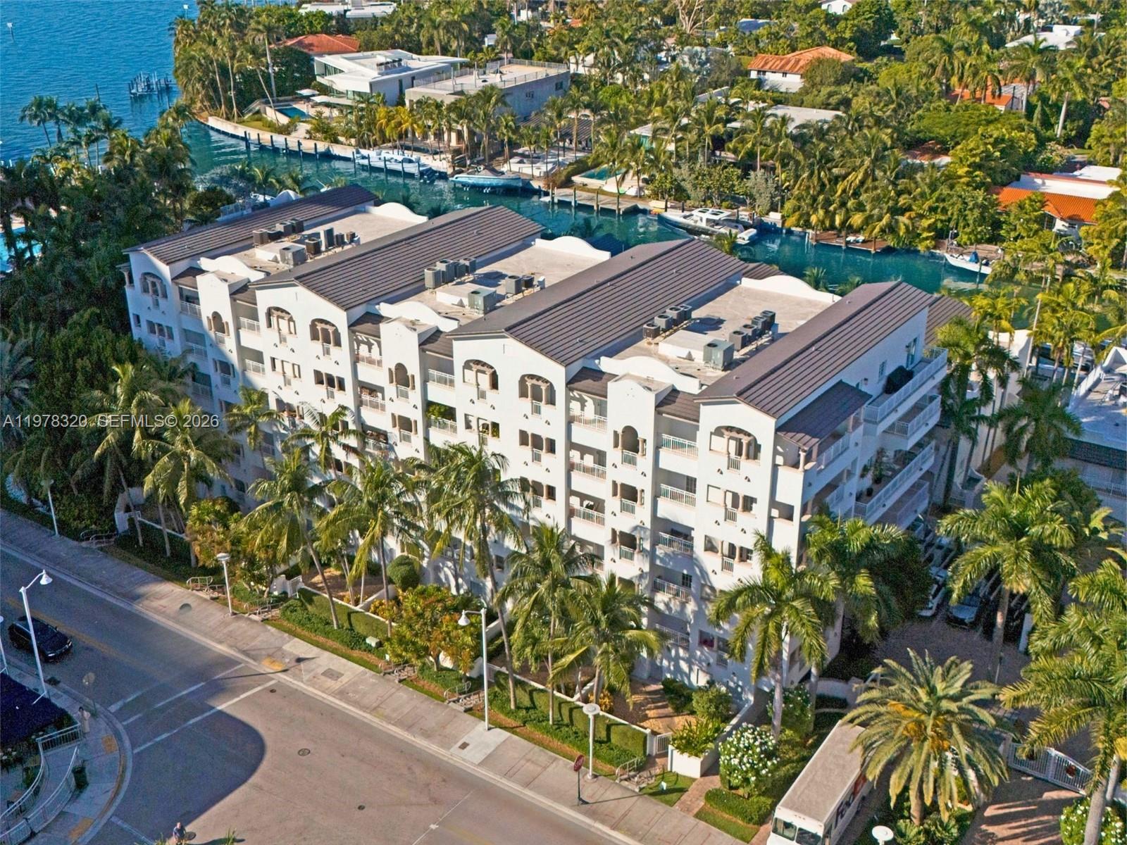 1415 Sunset Harbour Dr #202, Miami Beach FL 33139