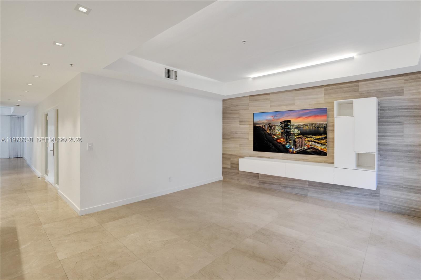 1415 Sunset Harbour Dr #202, Miami Beach FL 33139