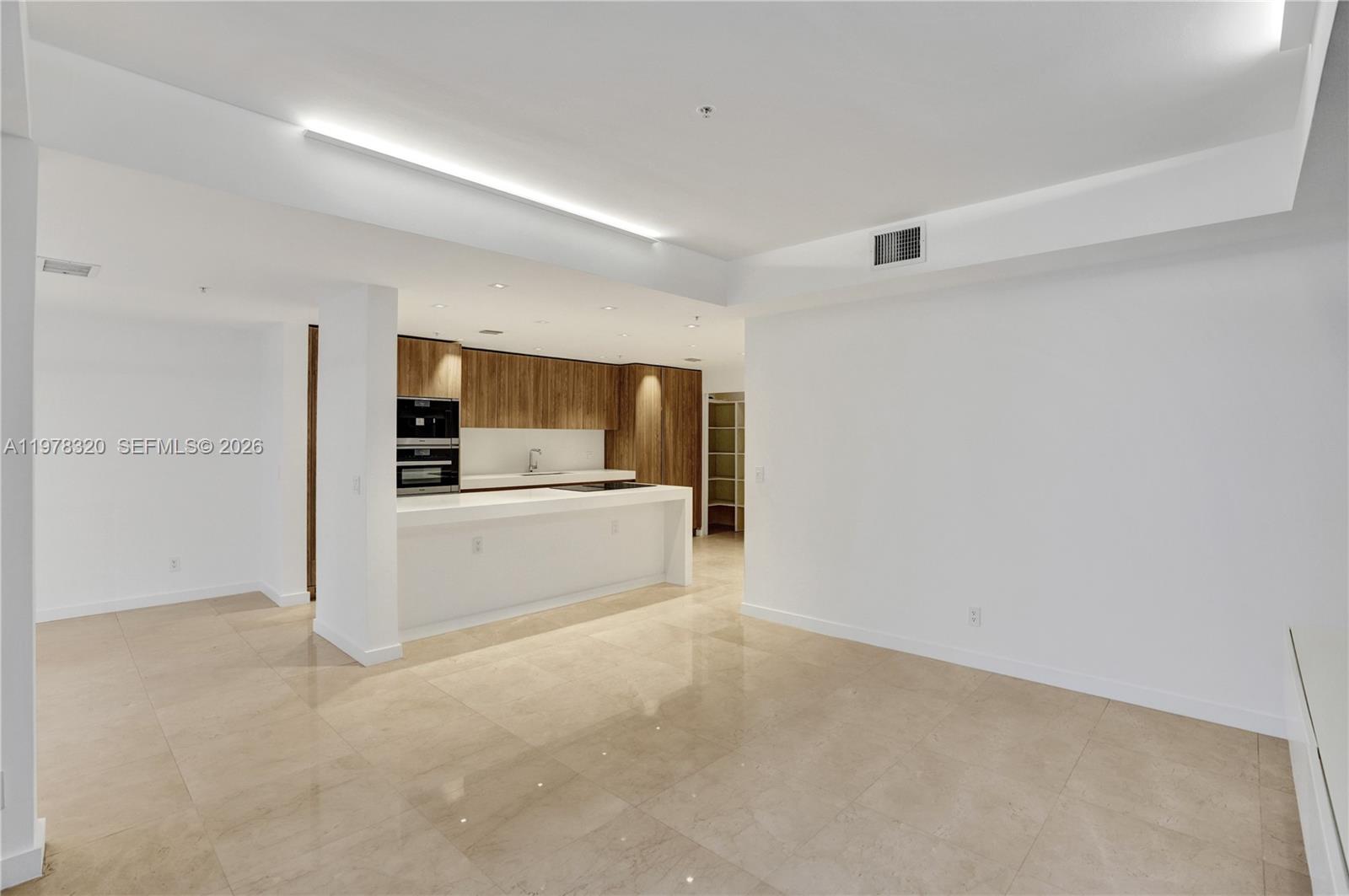 1415 Sunset Harbour Dr #202, Miami Beach FL 33139