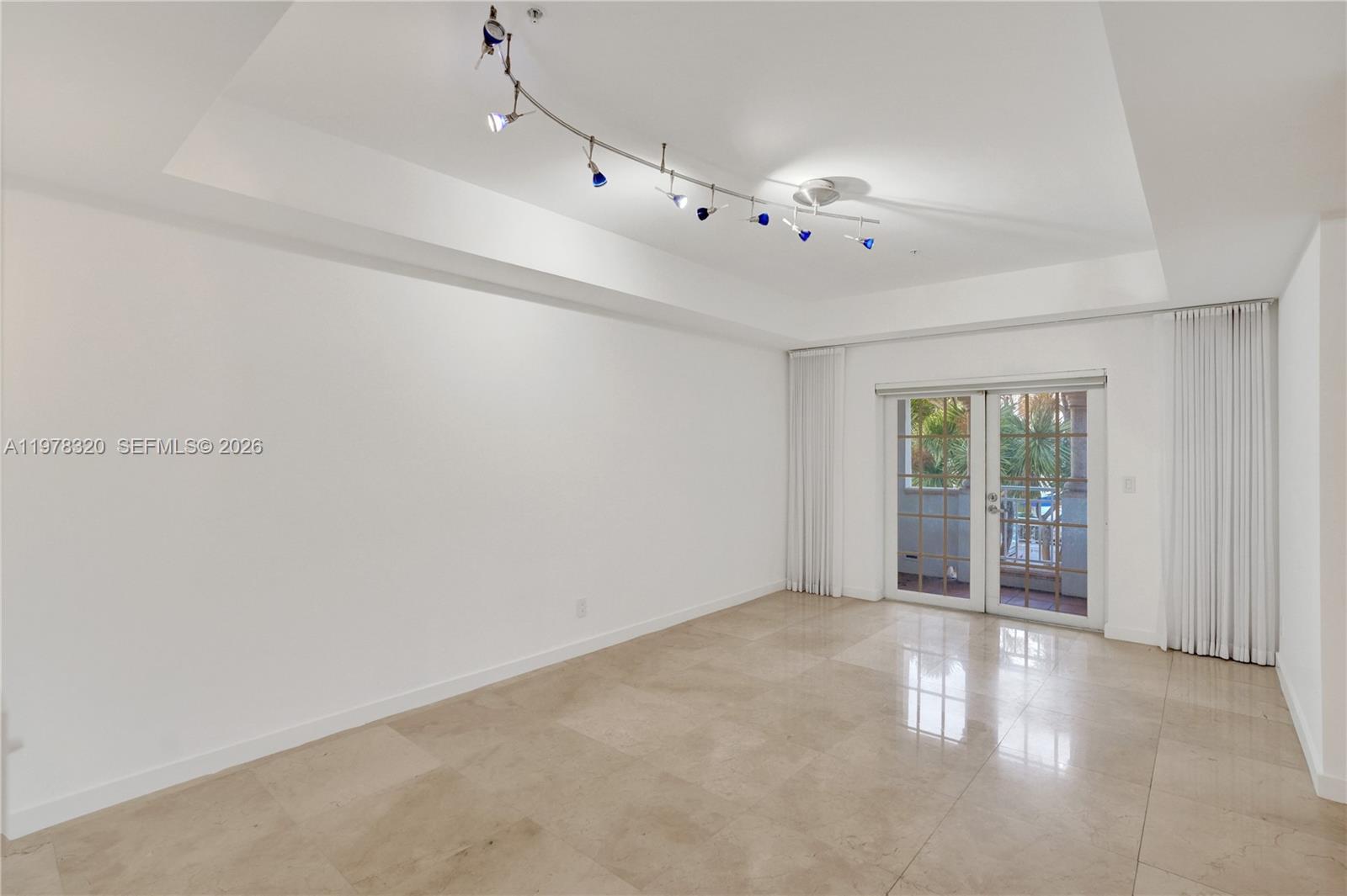 1415 Sunset Harbour Dr #202, Miami Beach FL 33139