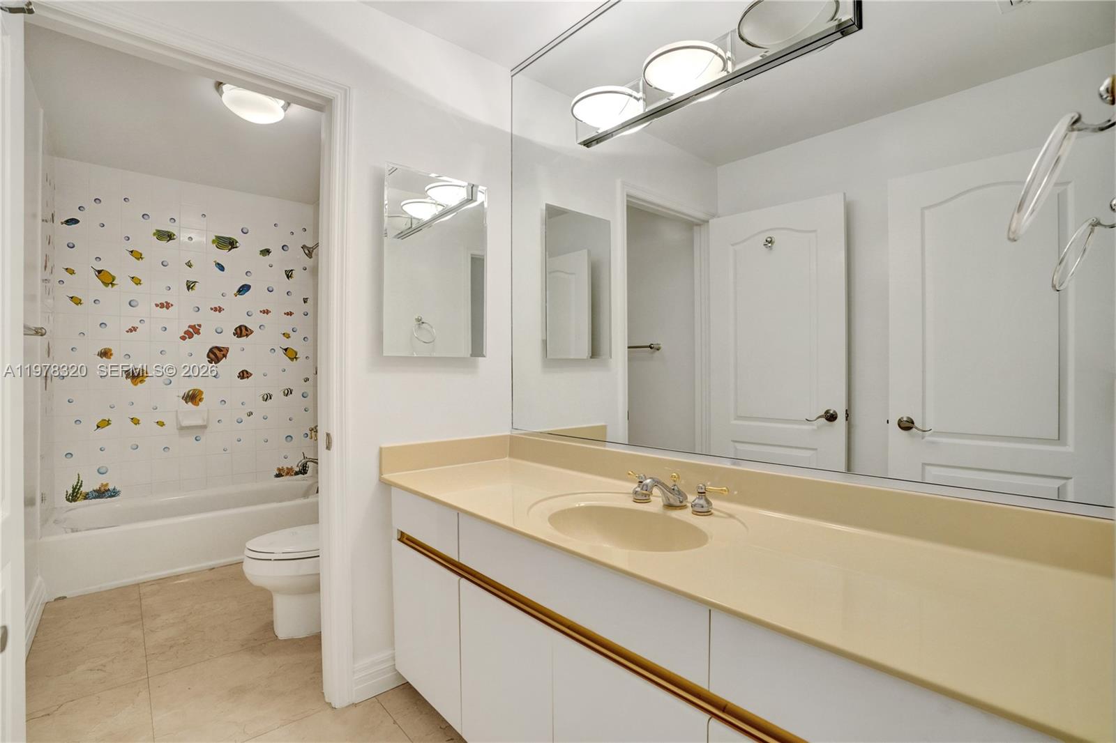 1415 Sunset Harbour Dr #202, Miami Beach FL 33139