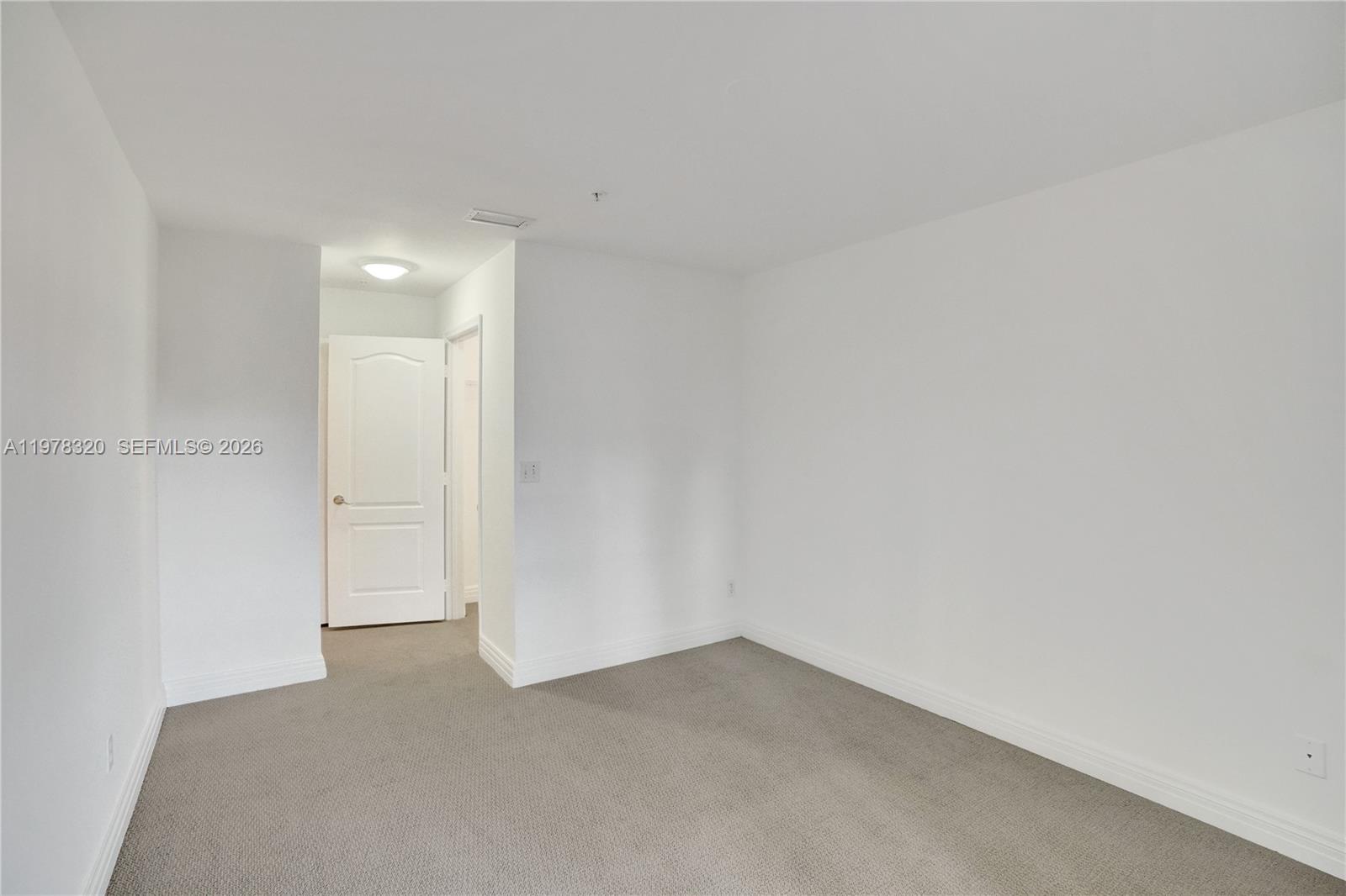 1415 Sunset Harbour Dr #202, Miami Beach FL 33139