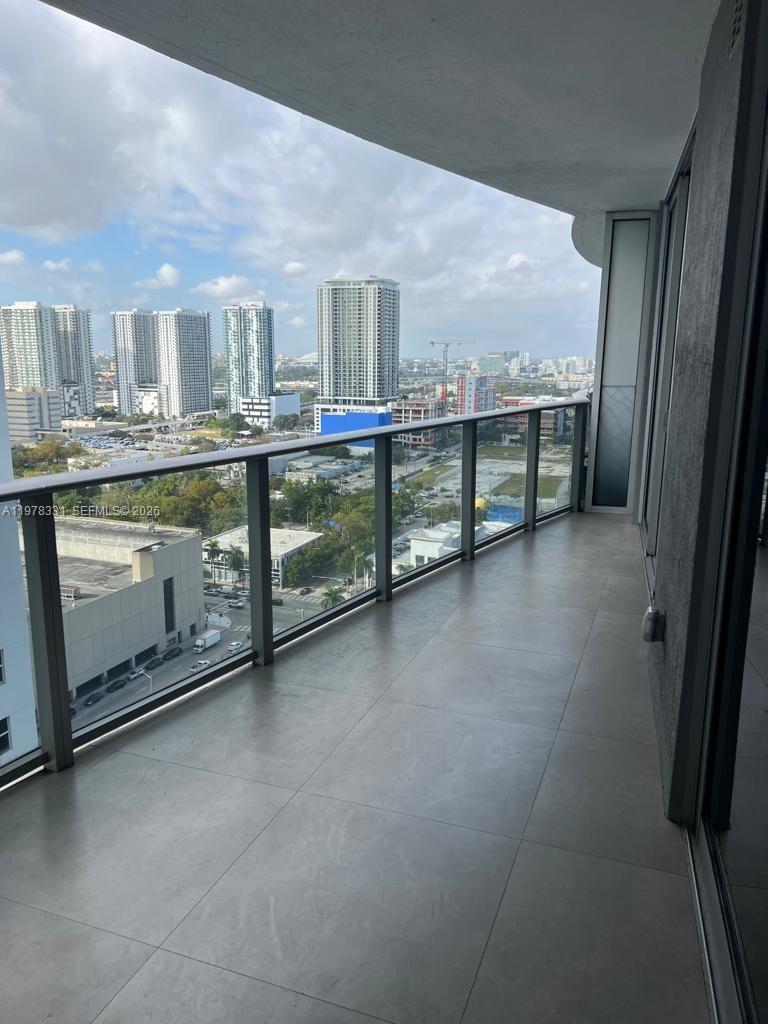 488 NE 18th St #2302, Miami FL 33132