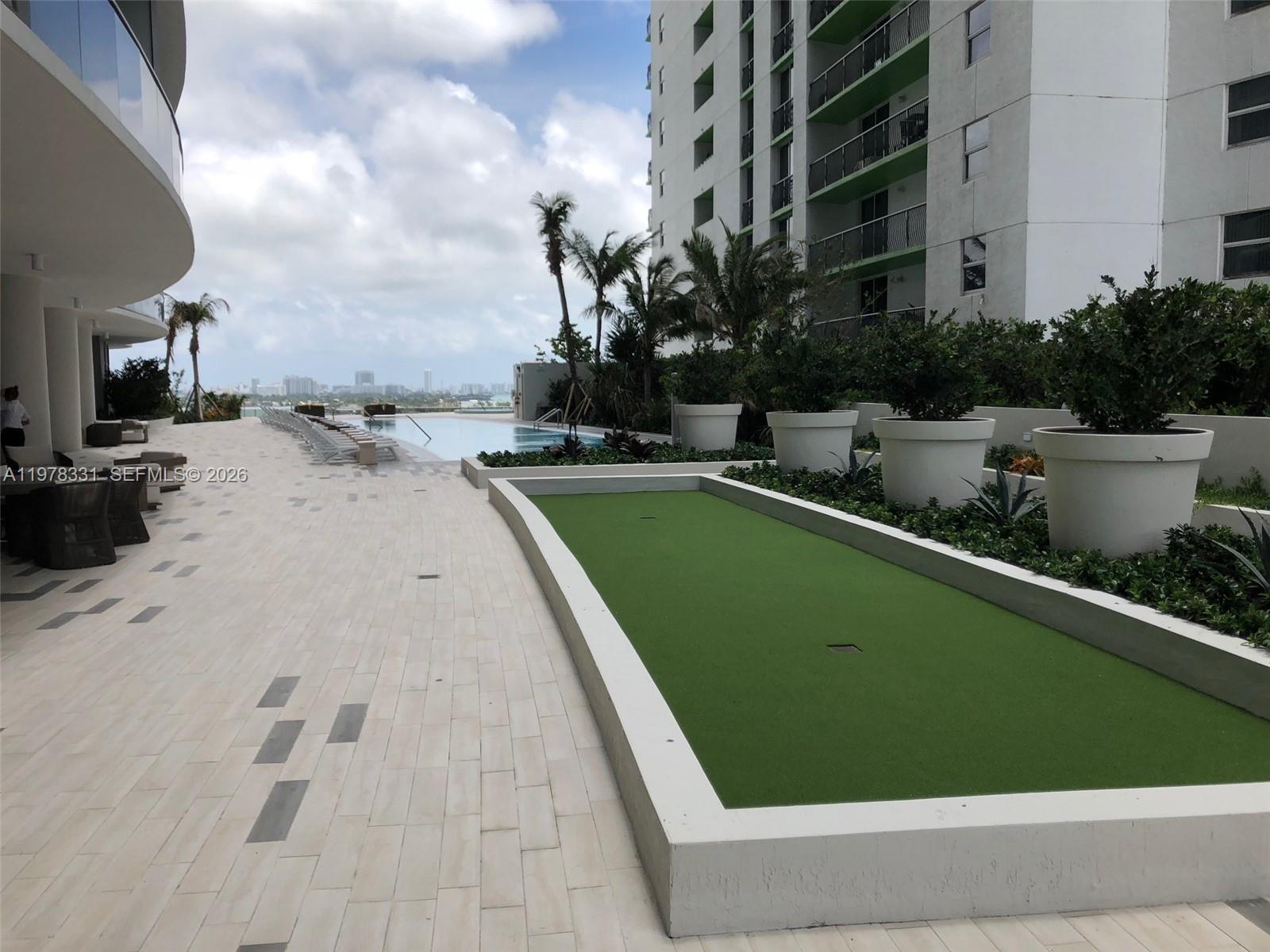 488 NE 18th St #2302, Miami FL 33132
