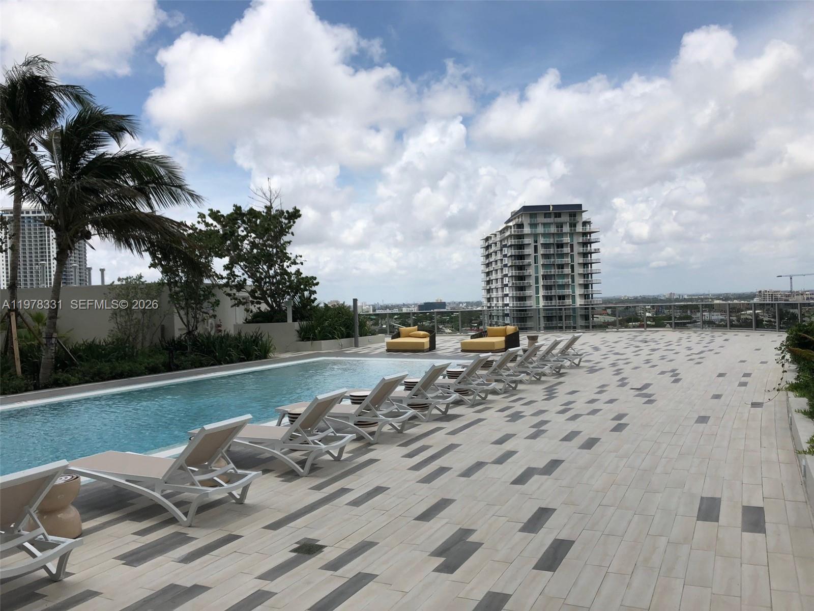 488 NE 18th St #2302, Miami FL 33132